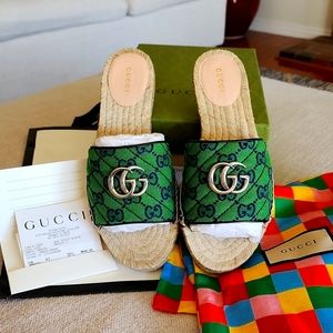 Gucci espadrilles slides